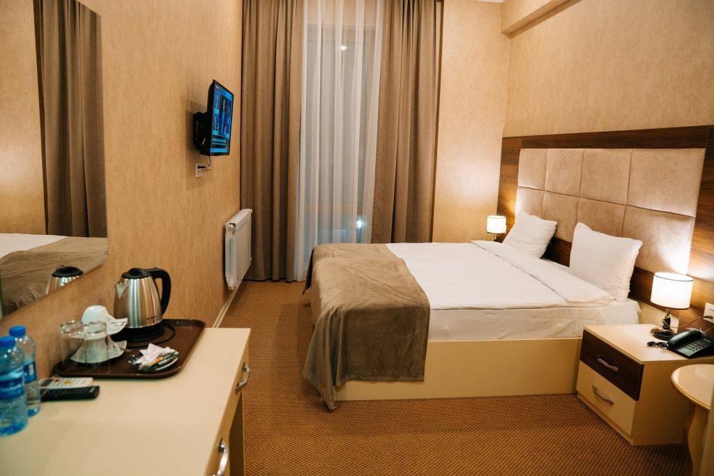 The Clocktower Hotel Baku Bagian luar foto